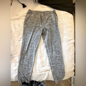 Lululemon Joggers. Size 4